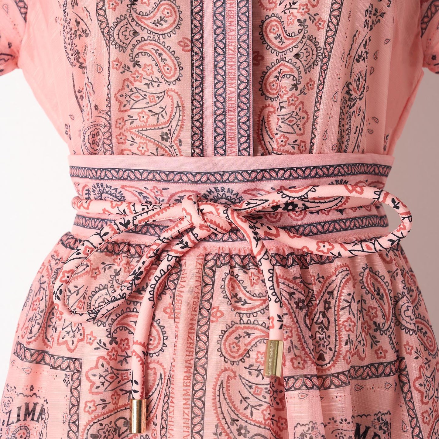 Angela® | Impera printed blouse and falda set