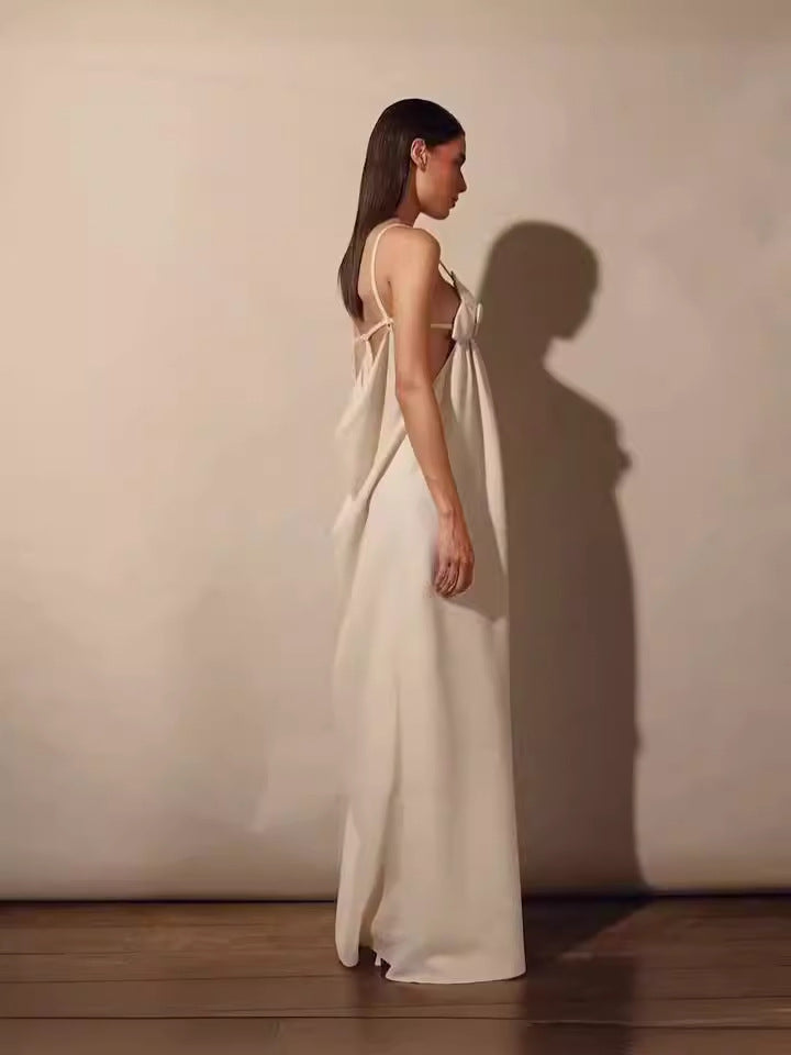 Elisa® | Light blue maxi dress with a V-neck and a high floral slit
