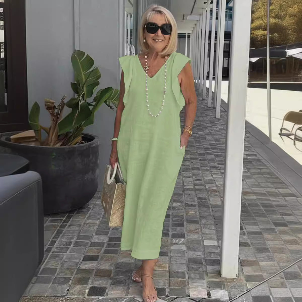 Hallie | Stylish Sleeveless Dress for Summer