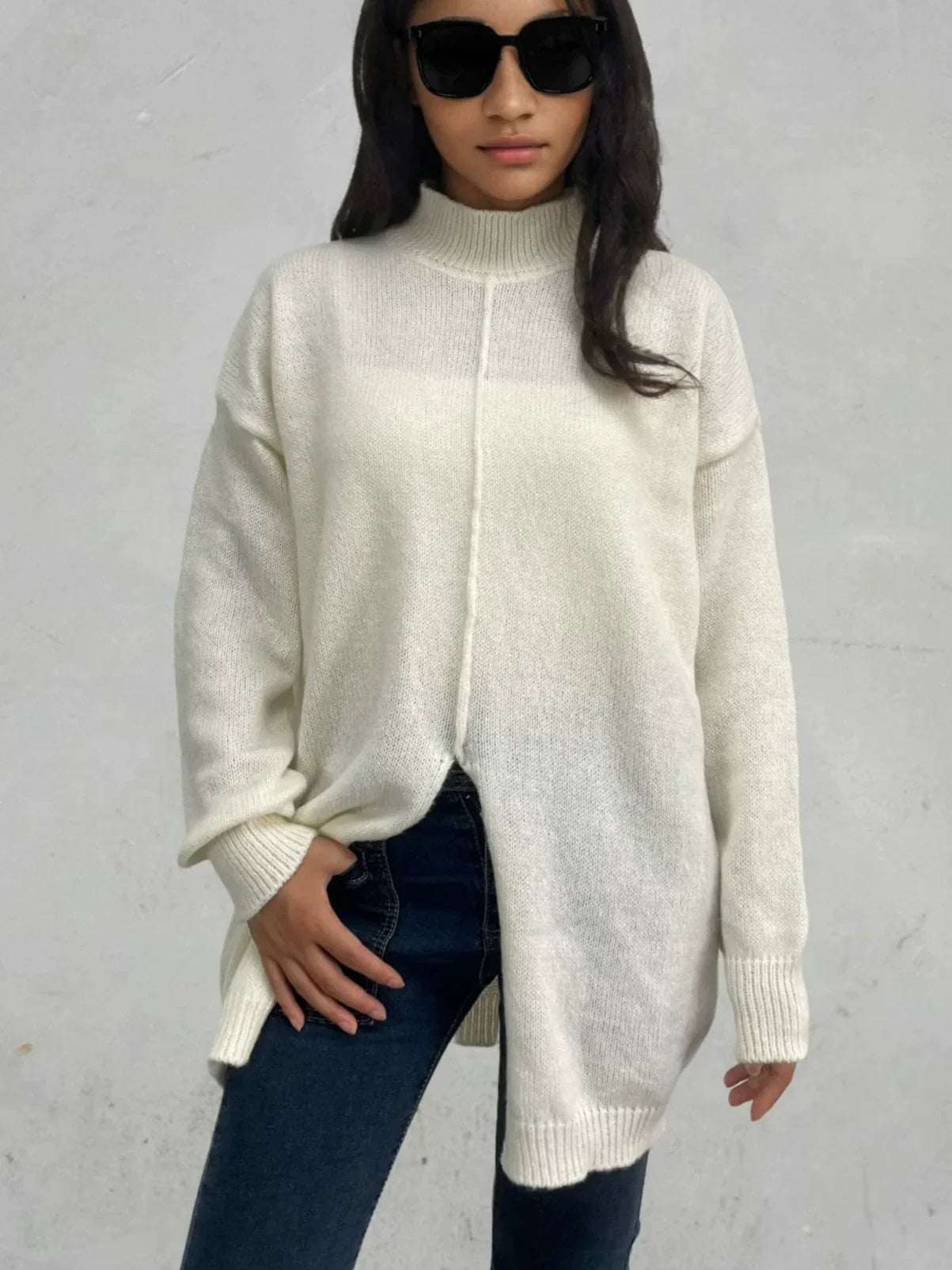 Women’s Pullover Sweater – Wool – Oversized Fit – Half Turtleneck – High Slit Hem