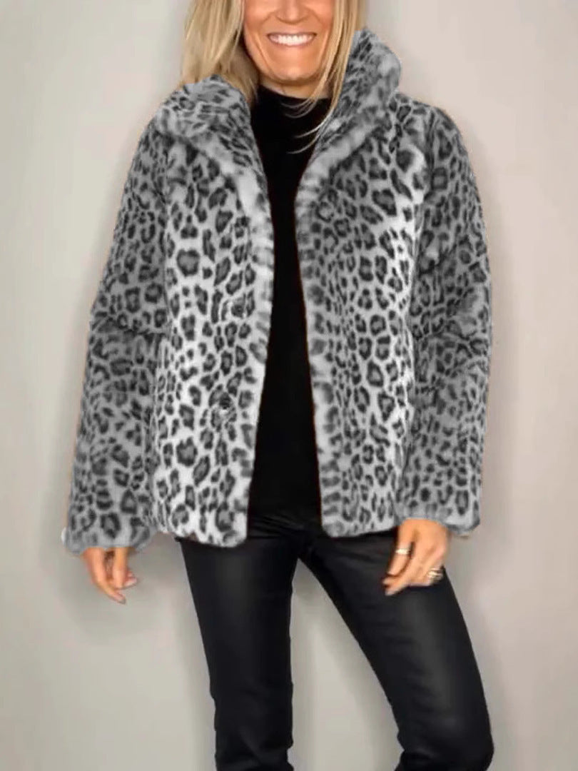 Women’s Coat – Faux Fur – Oversized Fit – Notched Collar – Leopard Print – Casual