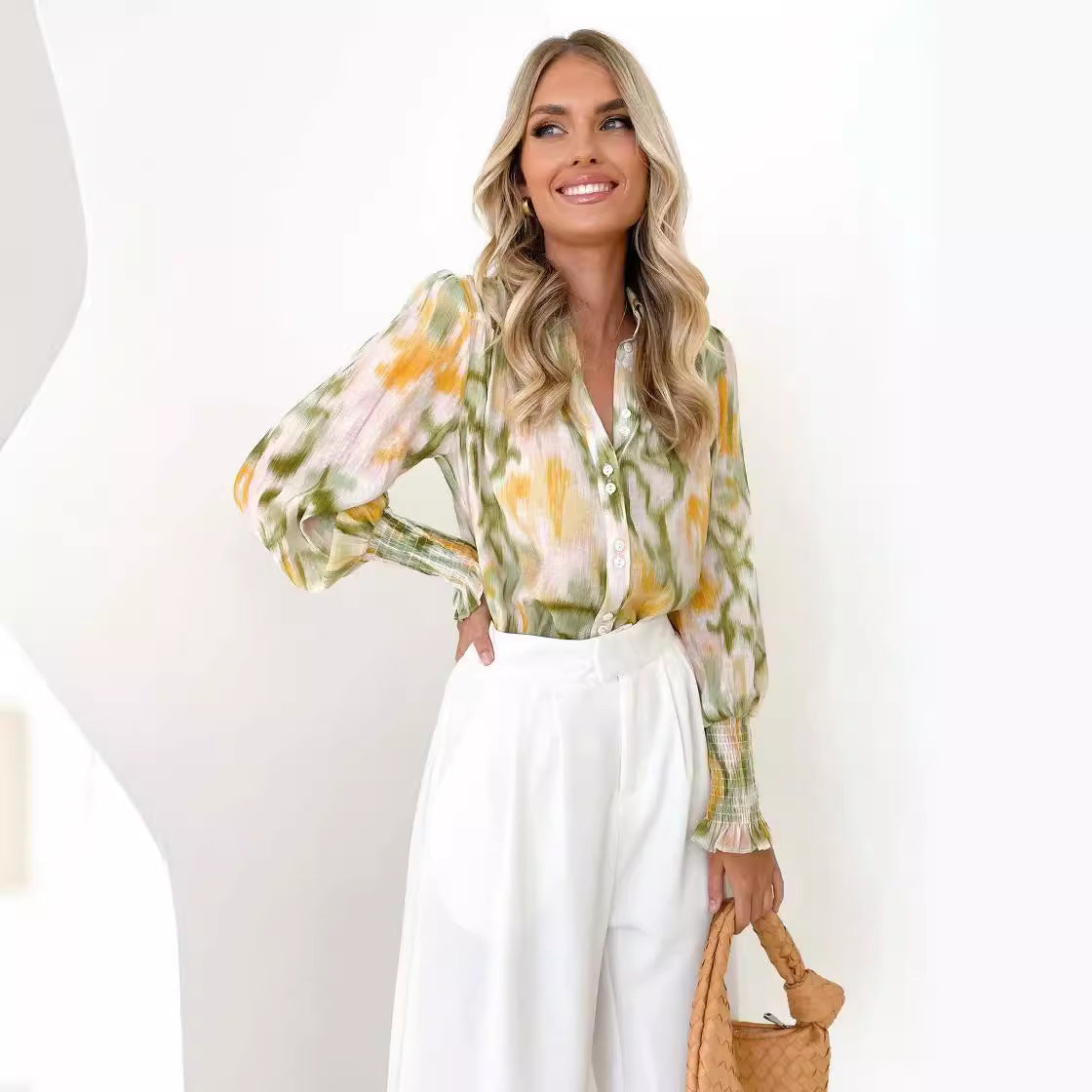 Carolina® | Women'S Blouse With Elegant Color Gradient And Trendy Puff Sleeves