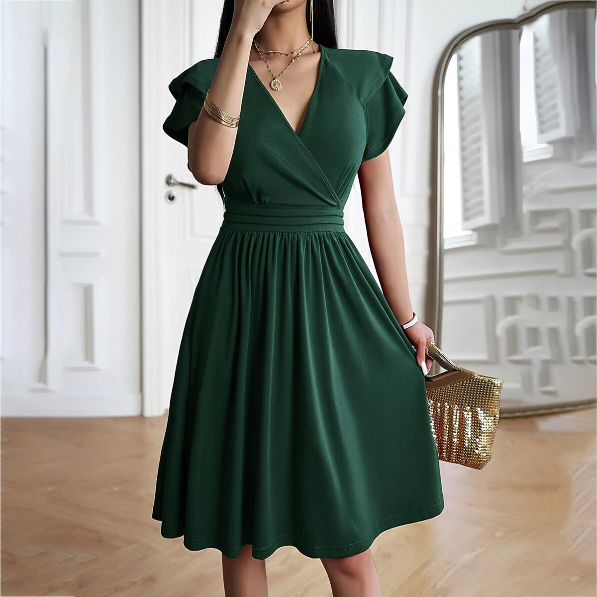 Serena | Elegant Short Dress with Tailored Fit and Pleated Design