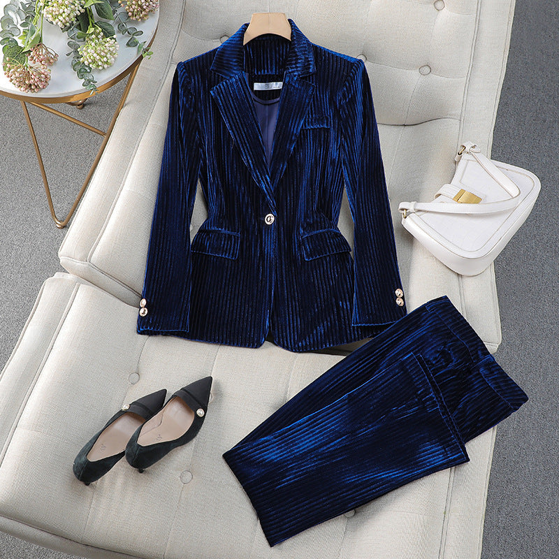 Women’s Blazer Suit Set – Tailored Fit – Textured Velvet – Classic Lapels – Smart Suit Style