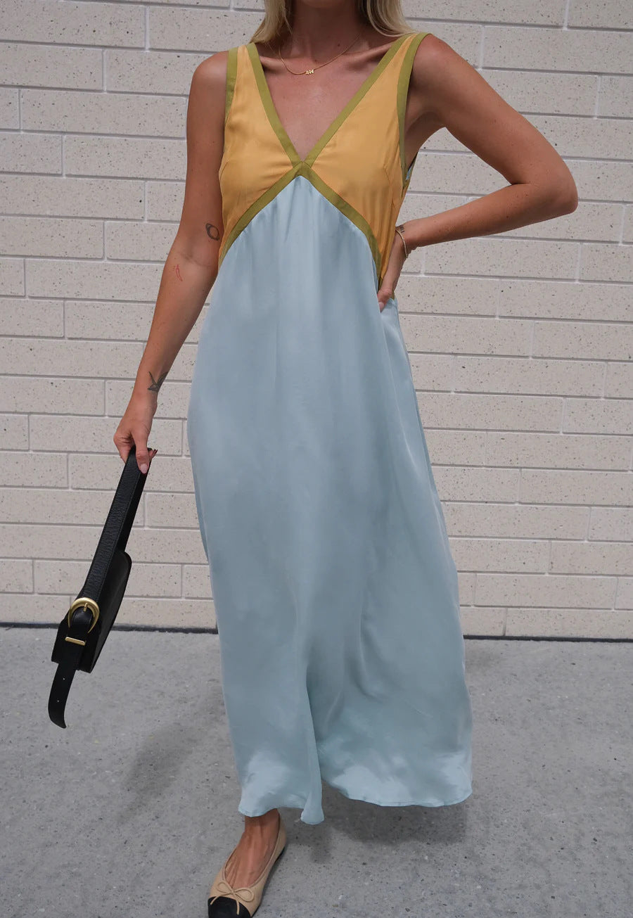 Cristina® | V-neck dress