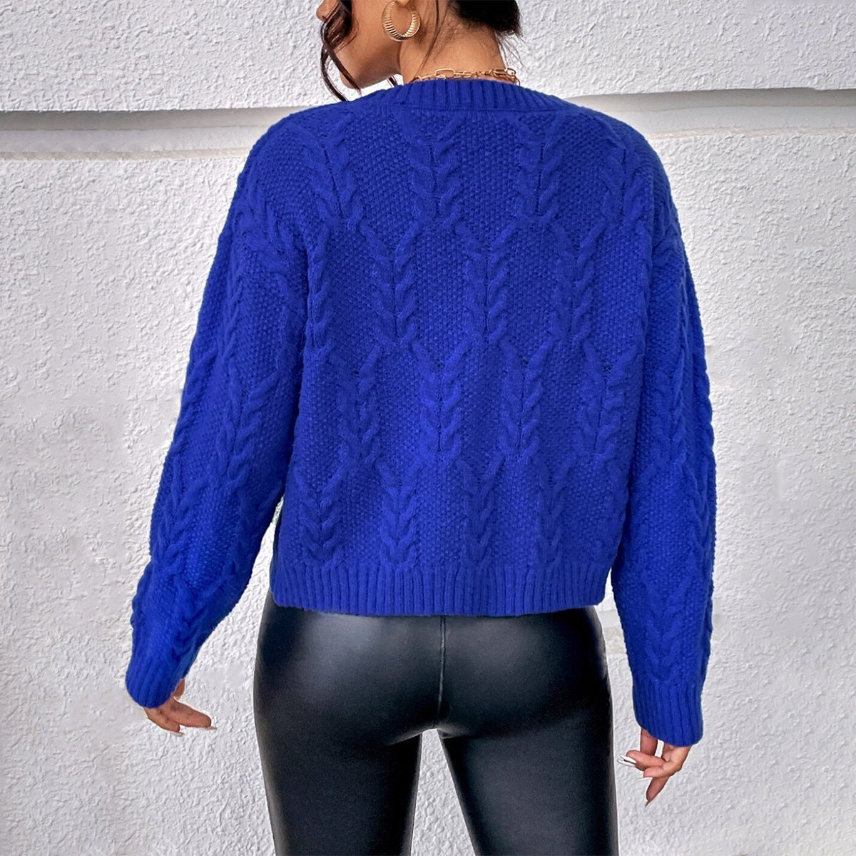 Women’s Pullover Sweater – Chunky Cable Knit – Relaxed Fit – Crew Neck – Ribbed Cuffs