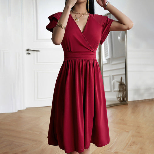 Serena | Elegant Short Dress with Tailored Fit and Pleated Design