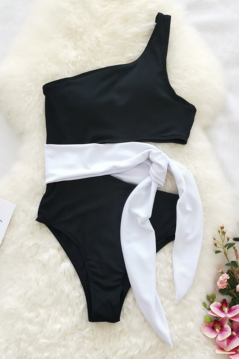Aurora® | Two-tone asymmetrical swimsuit with lace