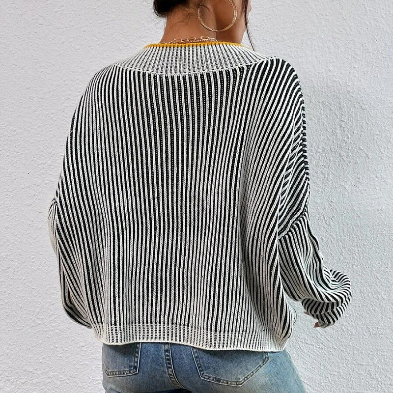Carina® | Striped V-neck sweater