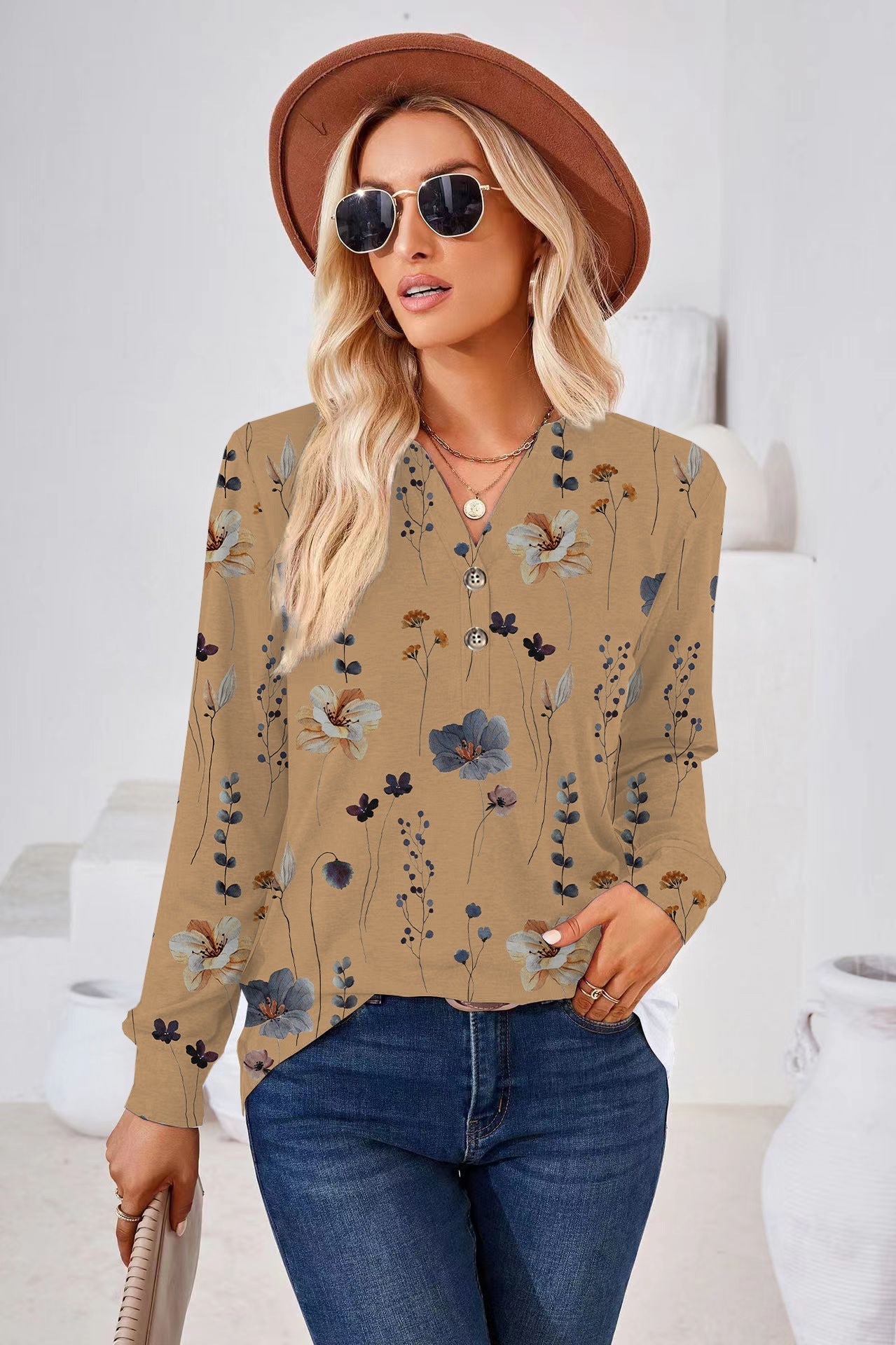 Elda® | Women'S Blouse With Floral Design And Button Placket