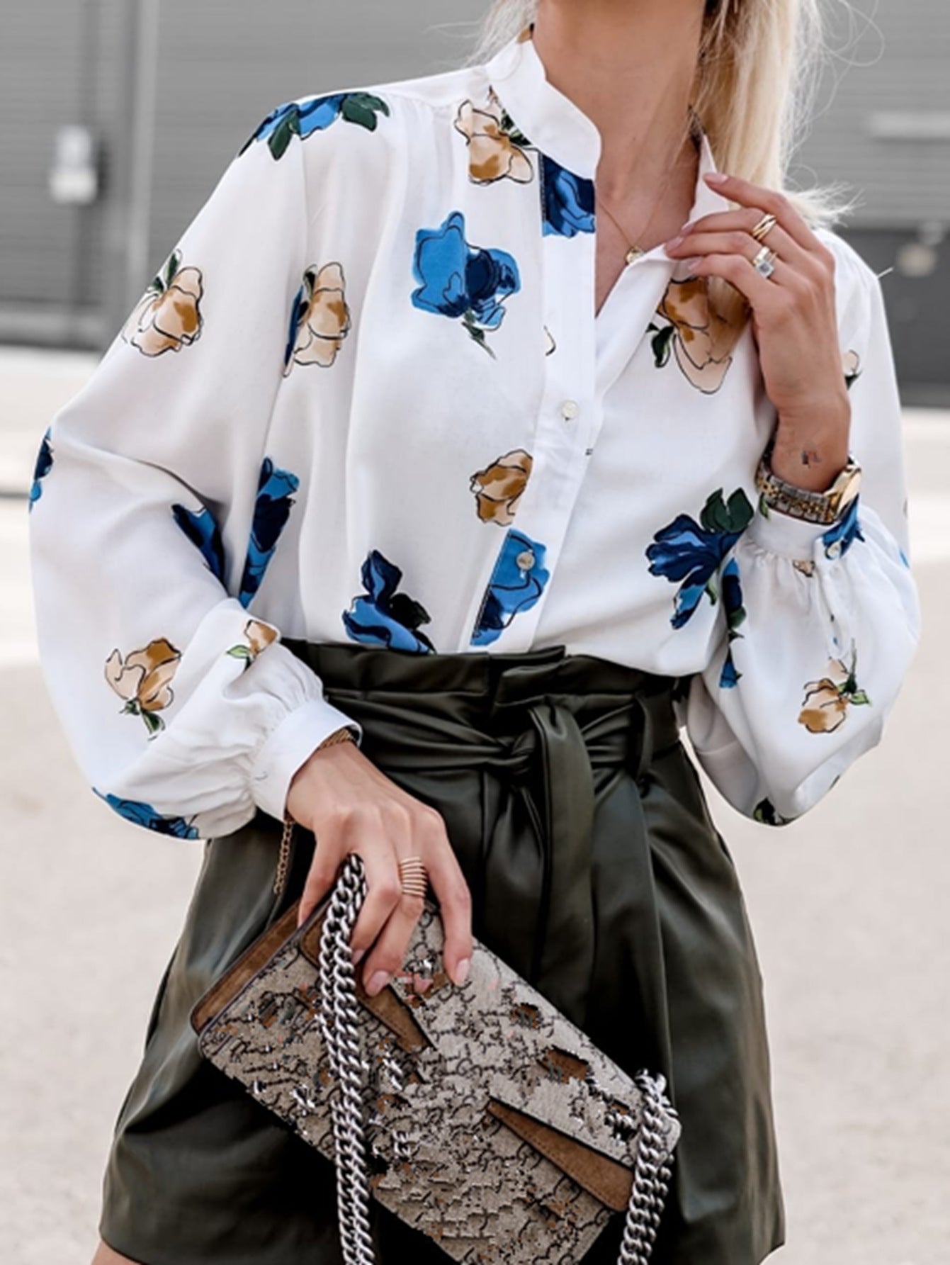Edith® | Women'S Blouse With Floral Design And Elegant Button Placket