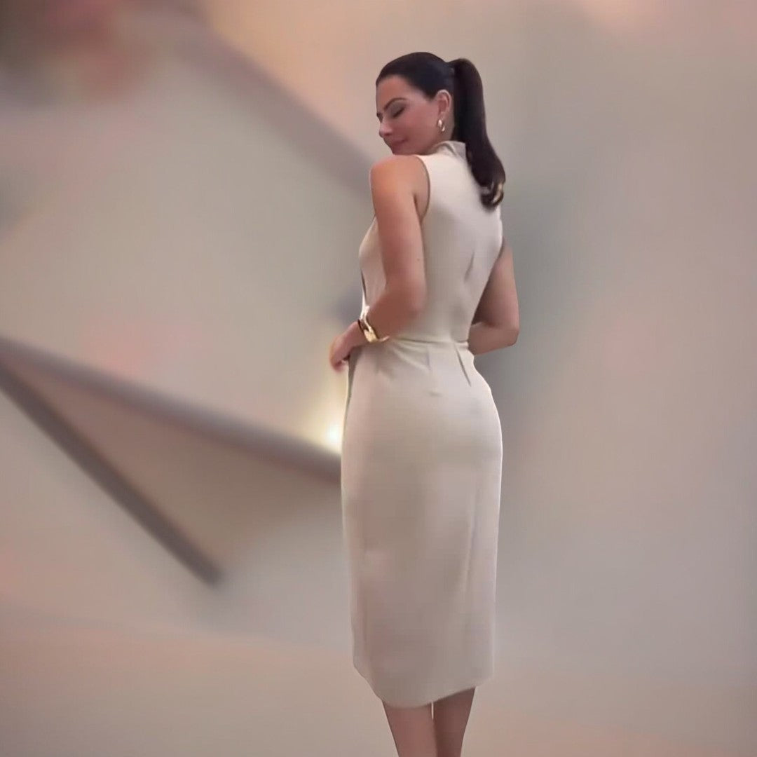 Cecilia® | Sleeveless pleated dress with high waist