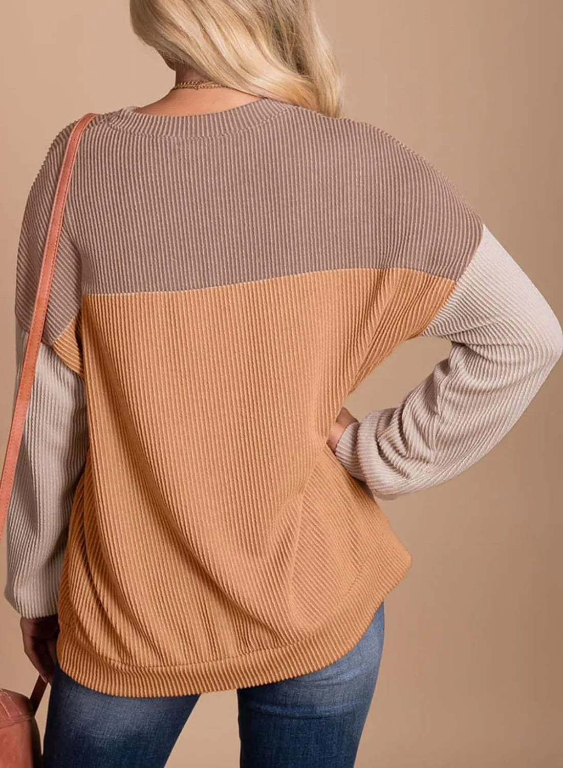 Dorotea | Casual crew neck pullover sweatshirt