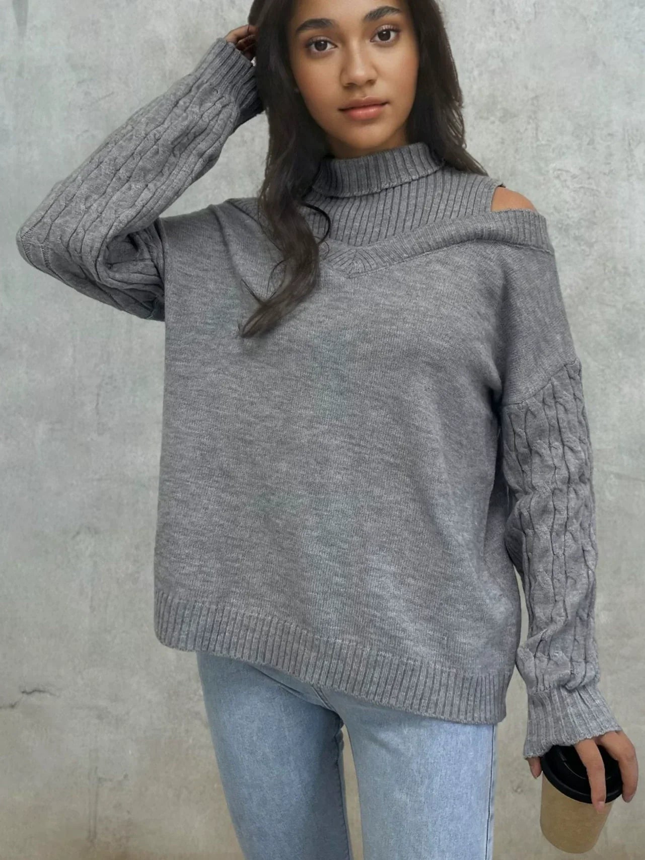 Women’s Knitted Sweater – Off-Shoulder – Lantern Sleeve – Cable Knit – Relaxed Fit