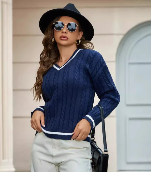 Carmen® | Cable knit sweater for women with drawstring