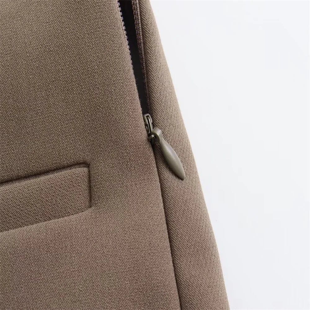 Ariadna® | Polyester Asymmetric Summer
