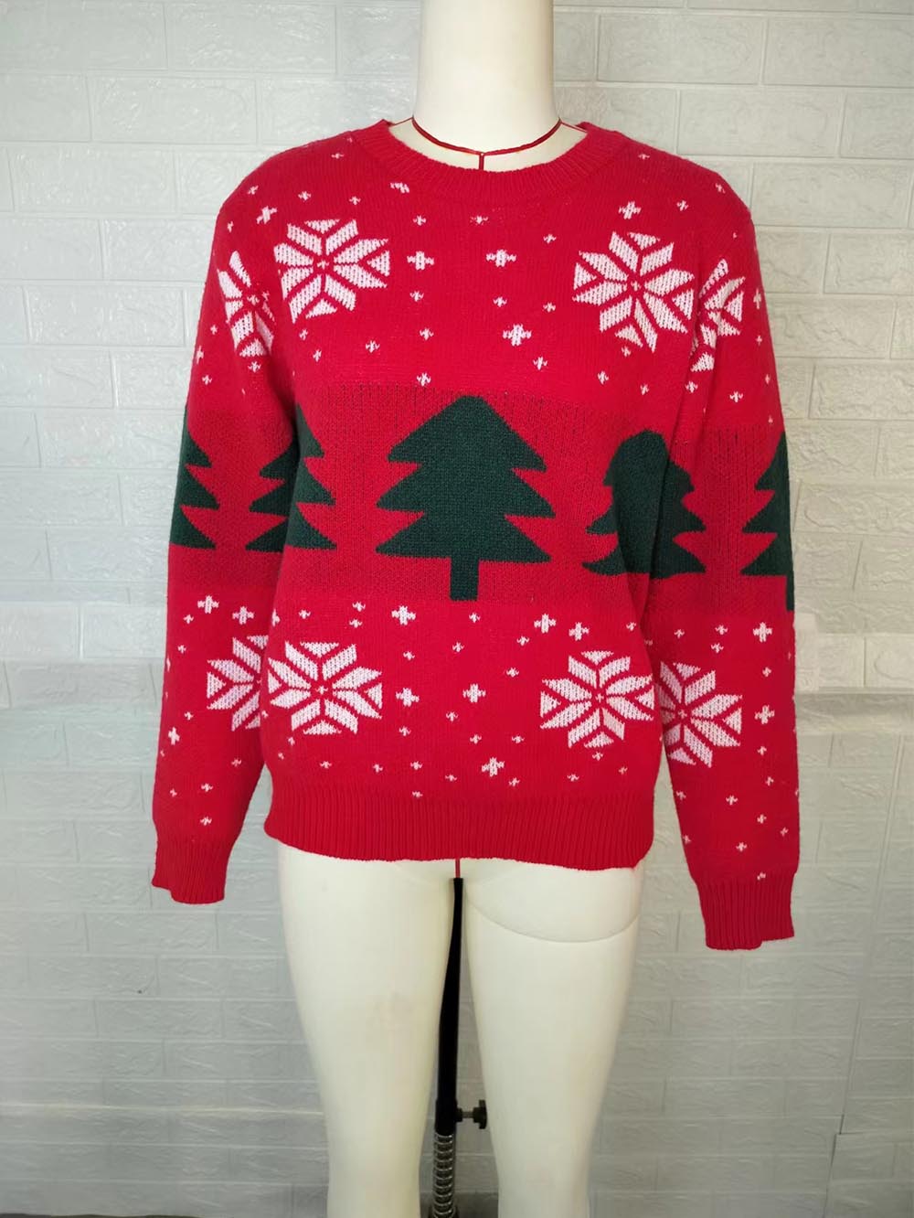 Dorotea® | Red Christmas tree jacquard sweater