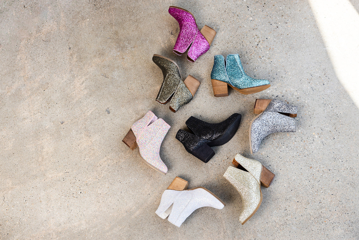 Celine® | Ankle boots in pink