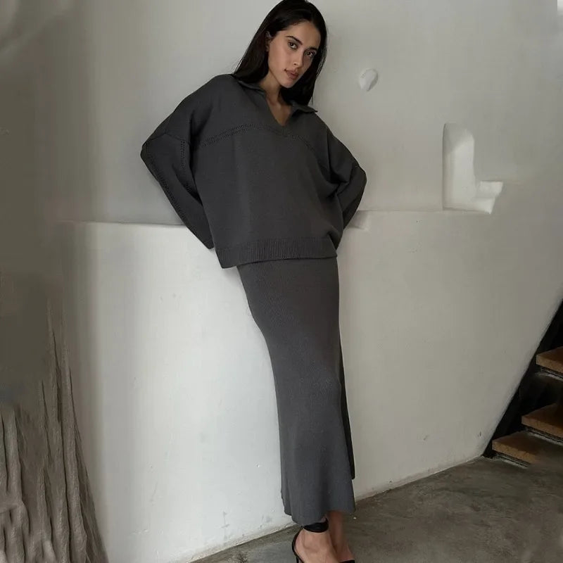 Charity® | Knitted set consisting of a loose sweater and long skirt