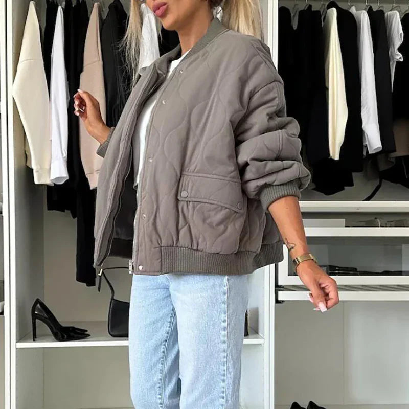 Carina® | Versatile bomber jacket for women