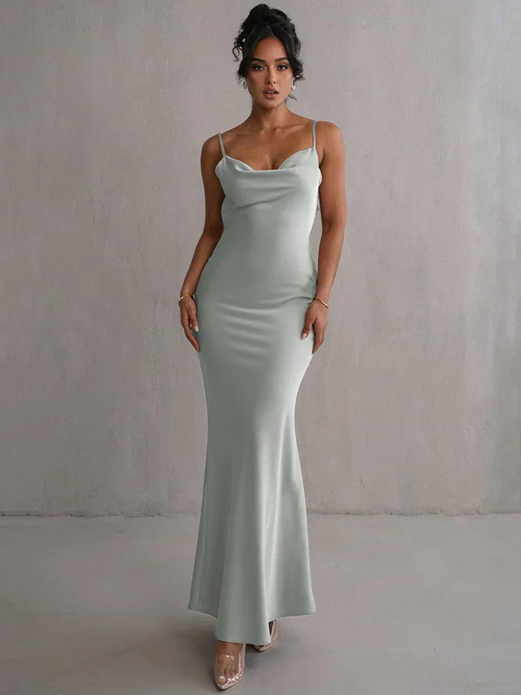 Diana® | Backless floral print maxi dress