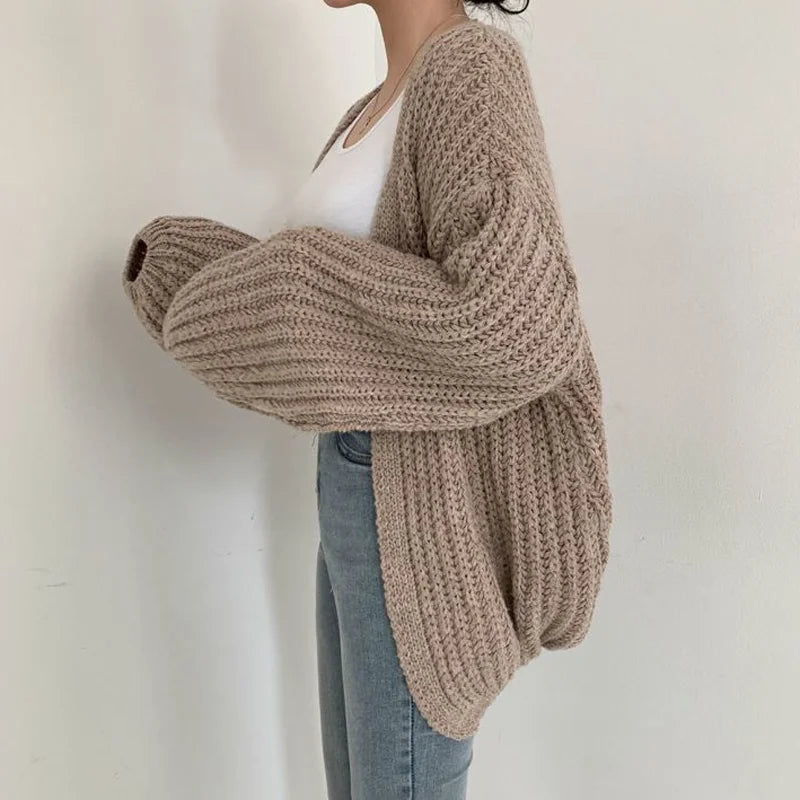 Dayana® | Unusual cardigan