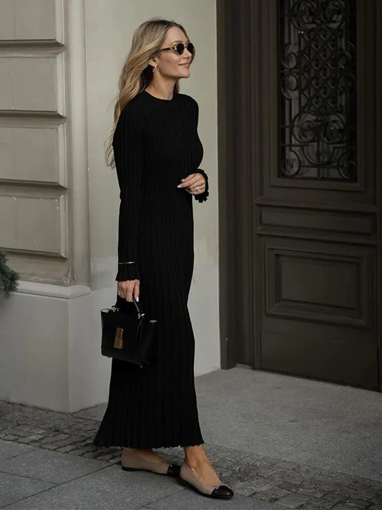 Brisa® | Elegant knitted maxi dress