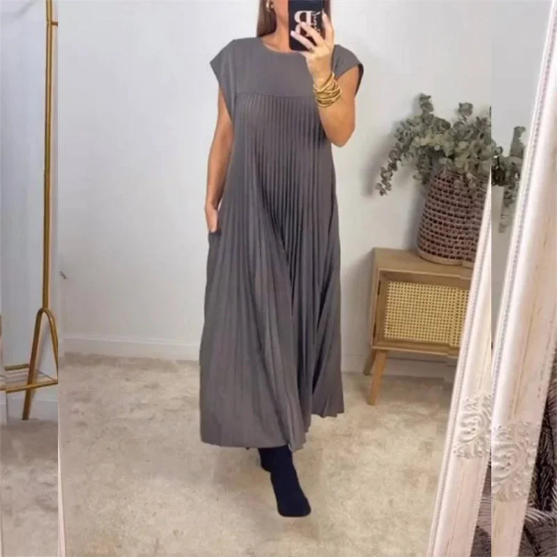 Araceli® | Elegant Pleated Maxi Dress