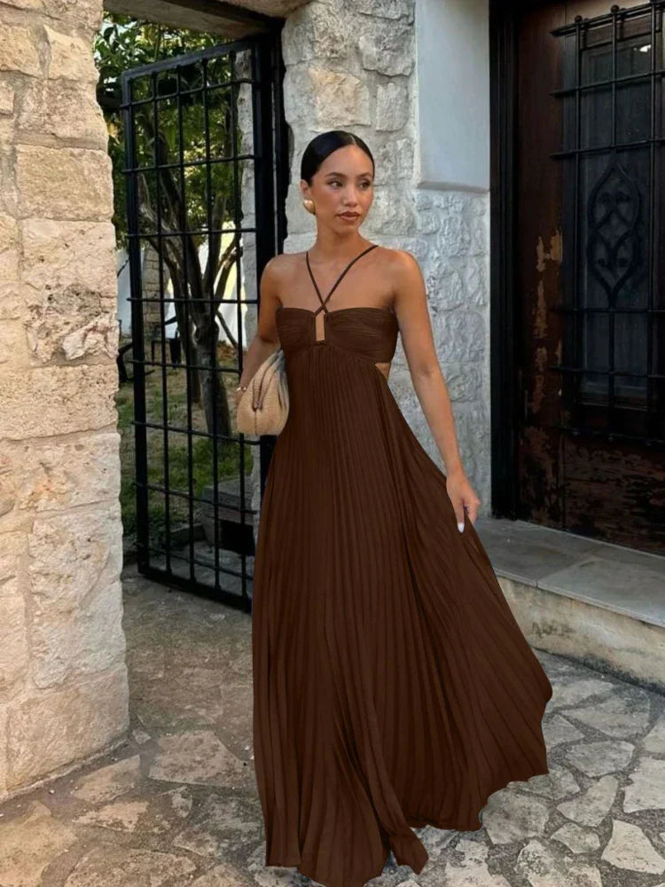 Irene | Elegant Pleated Maxi Dress for Any Occasion