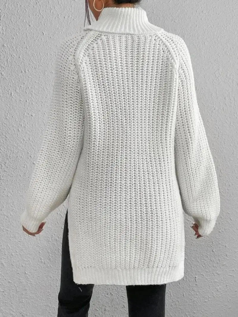 Benita | Warm sweater with belly coverage