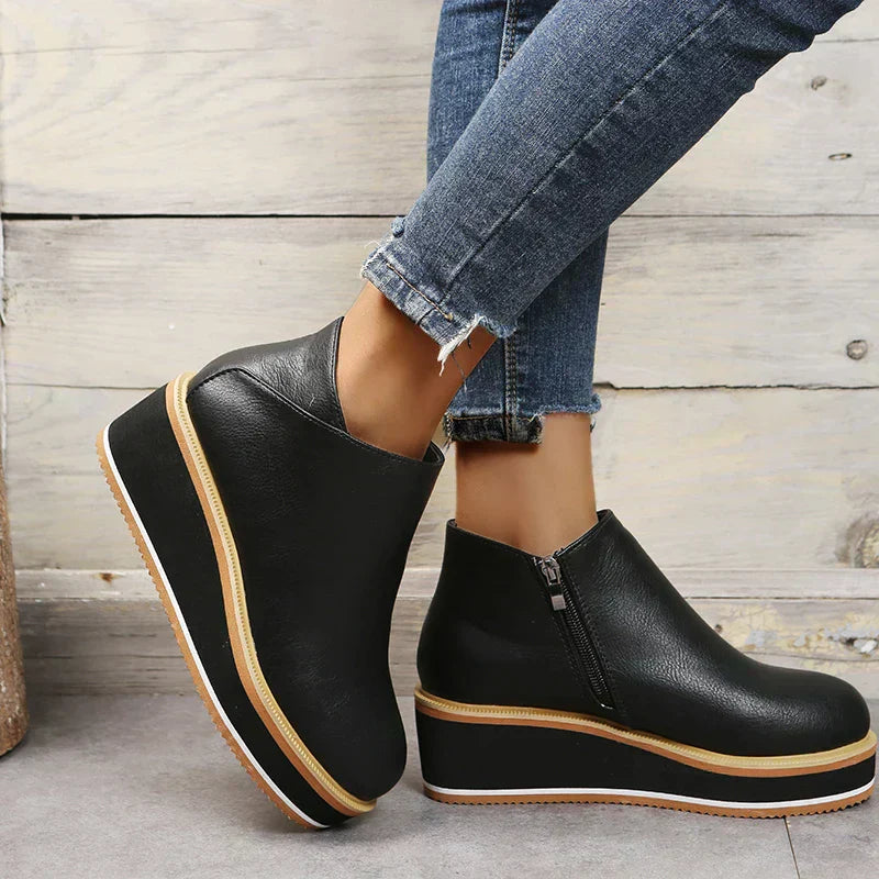 Cristina® | Durable and supportive orthopedic boots