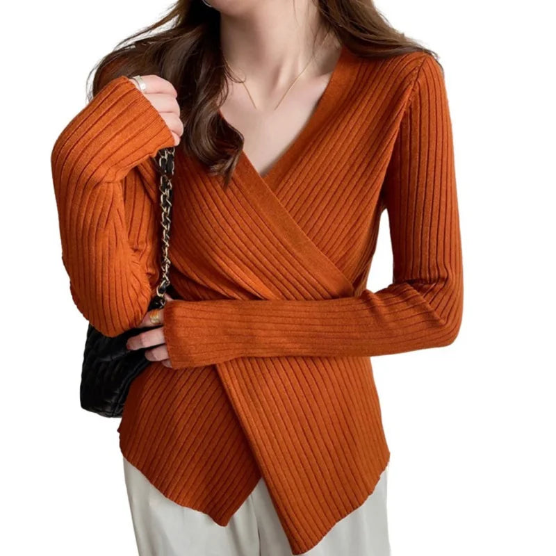 Cristiana® | Women's knitted sweater with long sleeves and V-neck