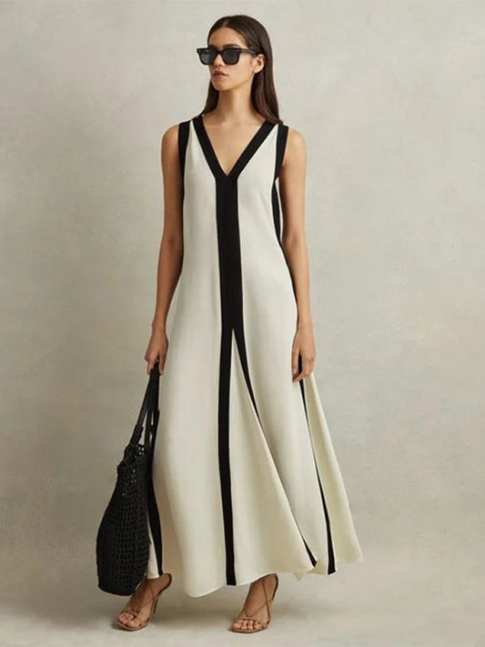 Arianna® | Stunningly elegant V-neck