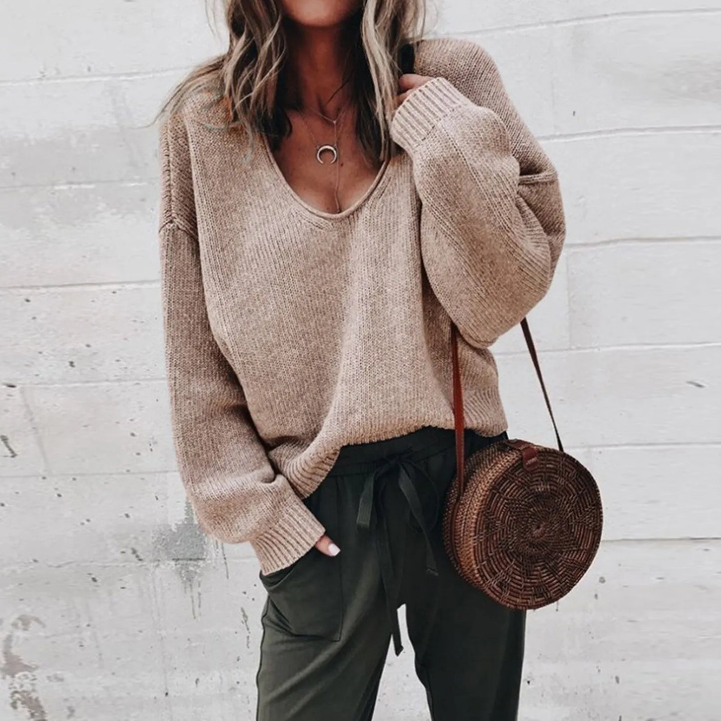 Cressida® | Elegant women's sweater with a V-neck