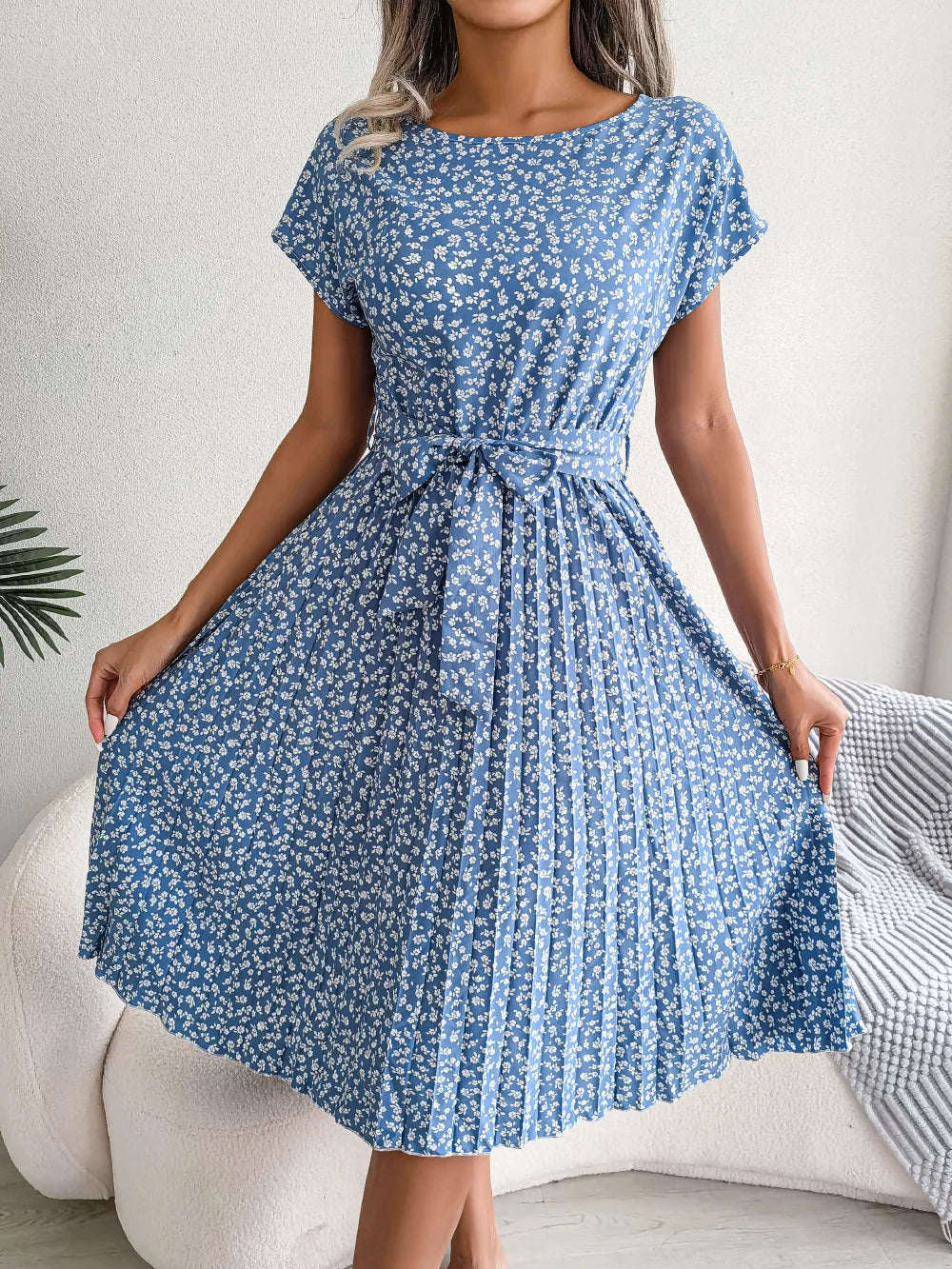 Constanza® | Summery Chiffon Dress With A Floral Pattern
