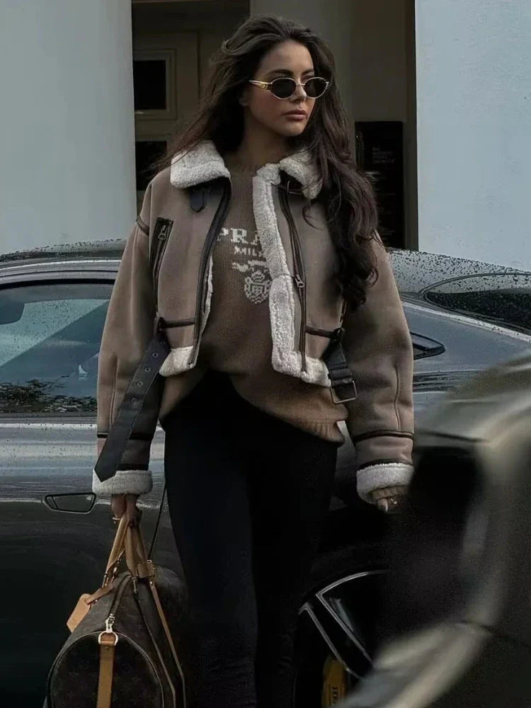 Camila® | Warm women's lambskin jacket with belt