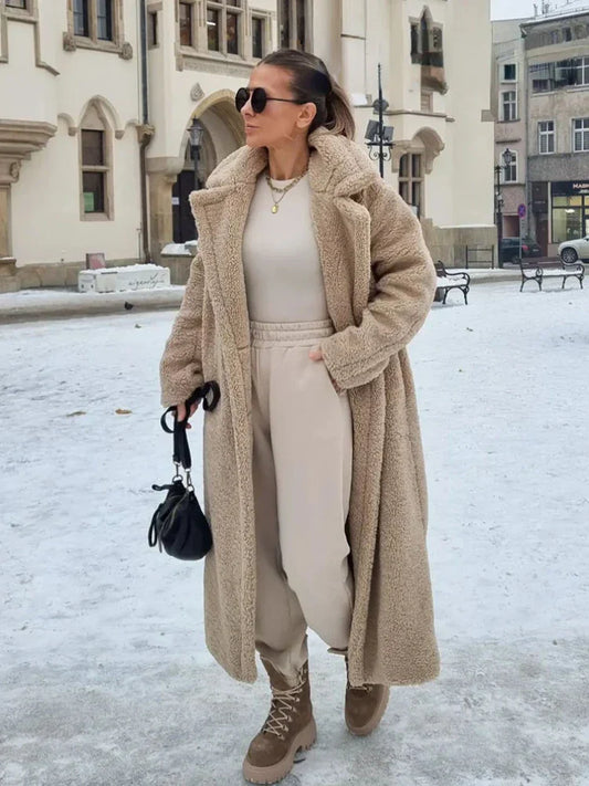 Dayana® | Long warm faux wool coat for women