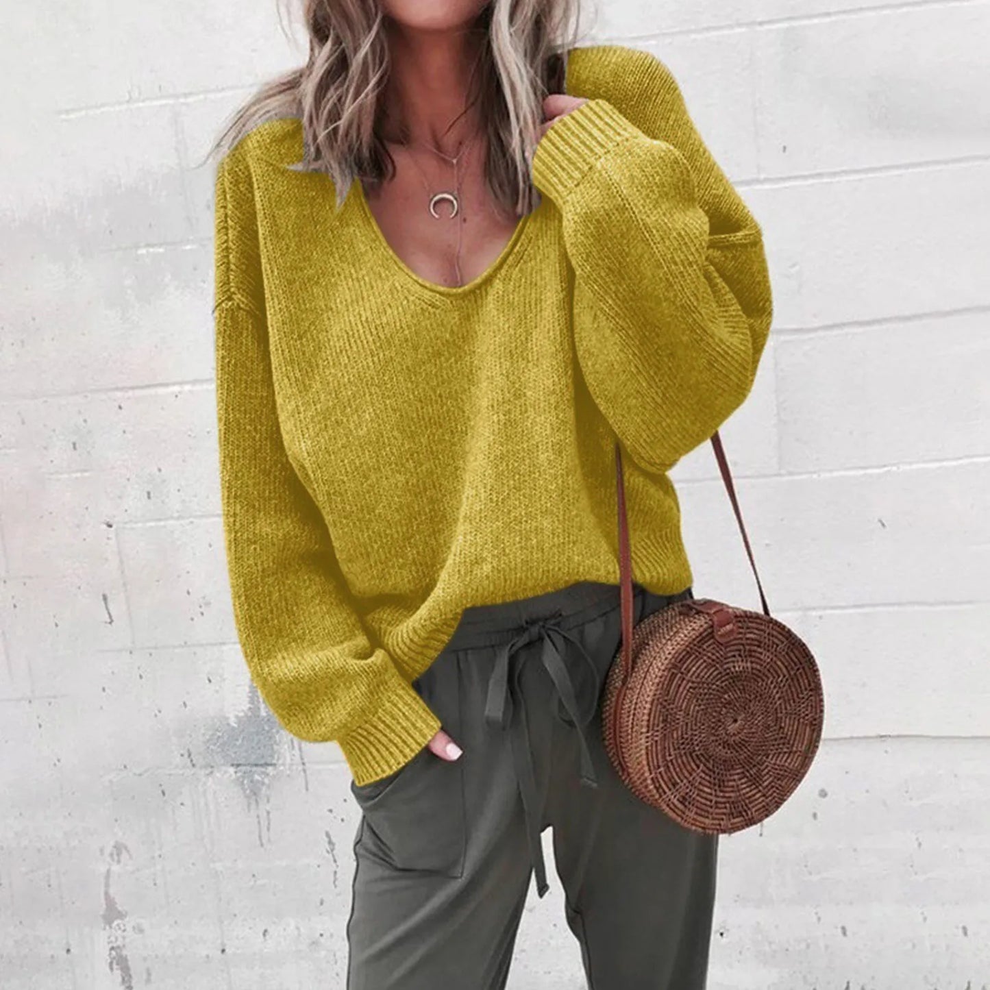 Cressida® | Elegant women's sweater with a V-neck