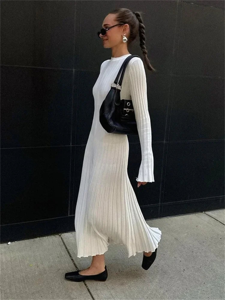 Brisa® | Elegant knitted maxi dress