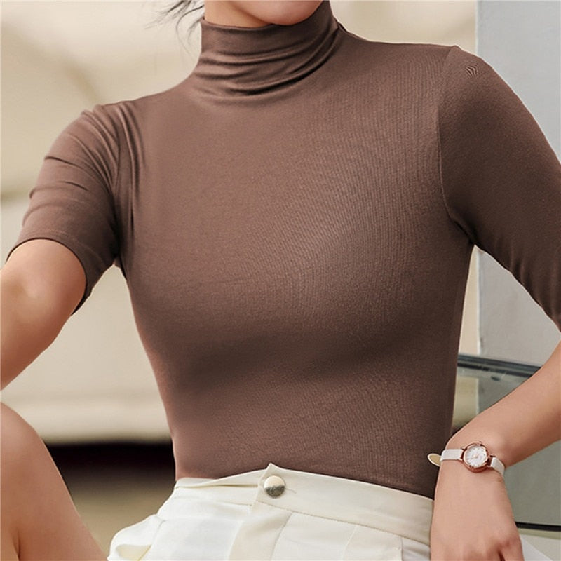 Doris® | Classic seamless turtleneck sweater