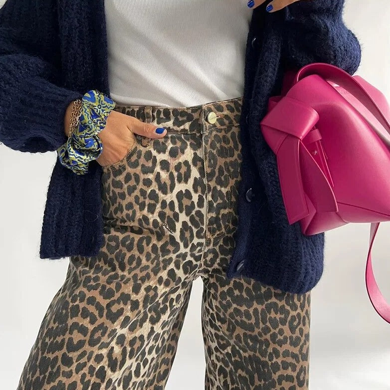 Anya® | Vintage Jeans With Leopard Print
