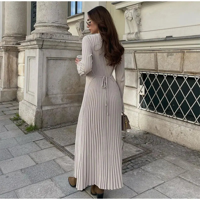 Brisa® | Elegant knitted maxi dress