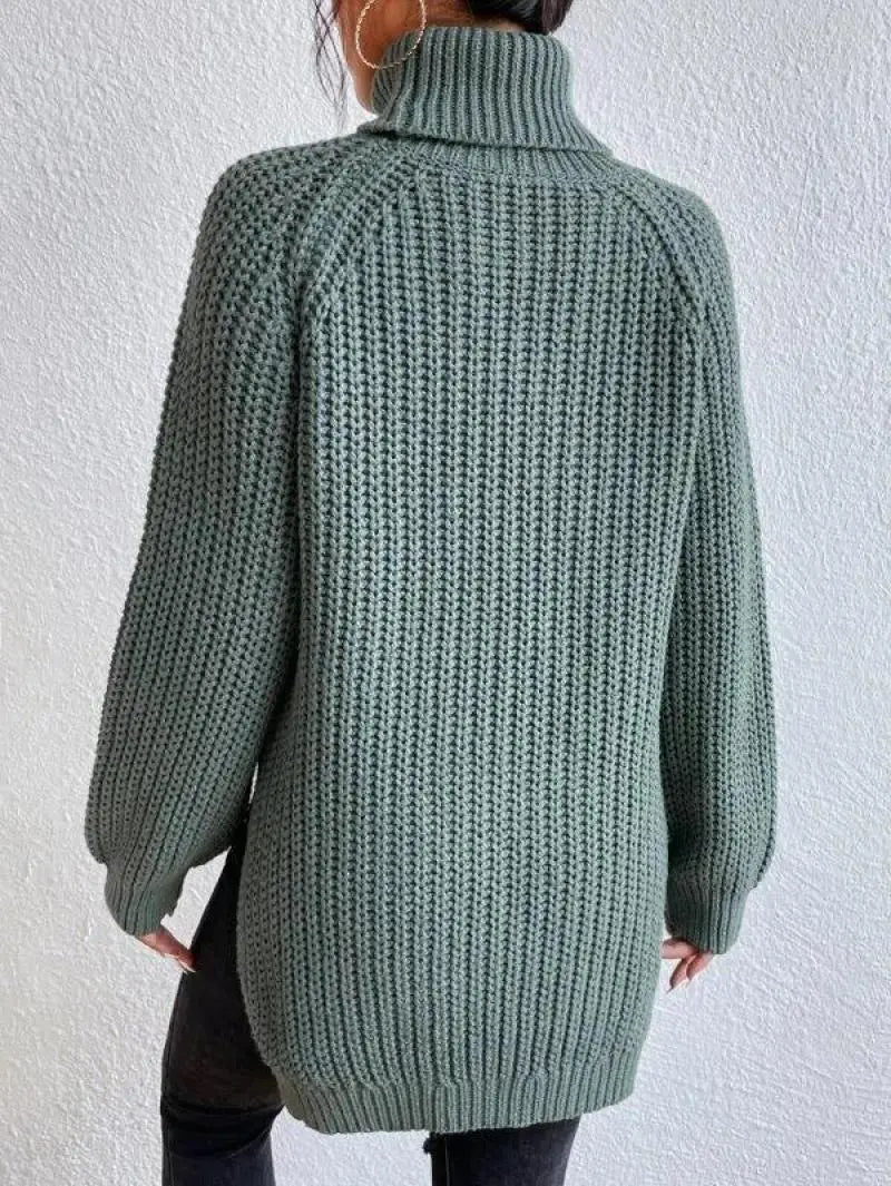 Benita | Warm sweater with belly coverage