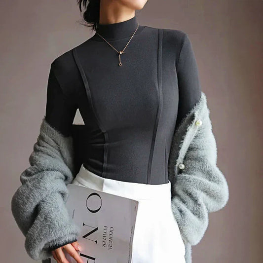 Belinda | Long sleeved turtleneck sweater for women