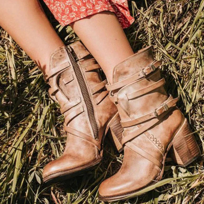 Blanca® | Supportive and trendy orthopedic boots