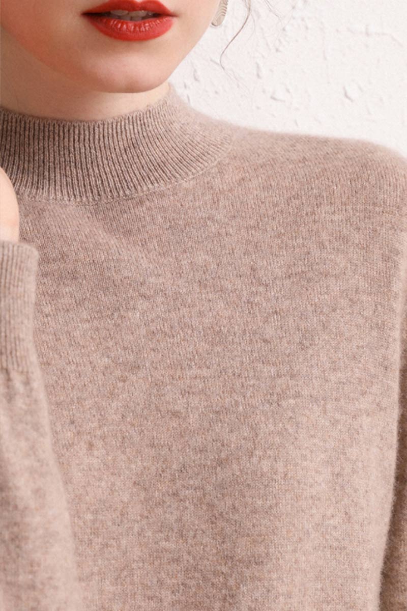 Elena® | Knitted sweater made of solid wool
