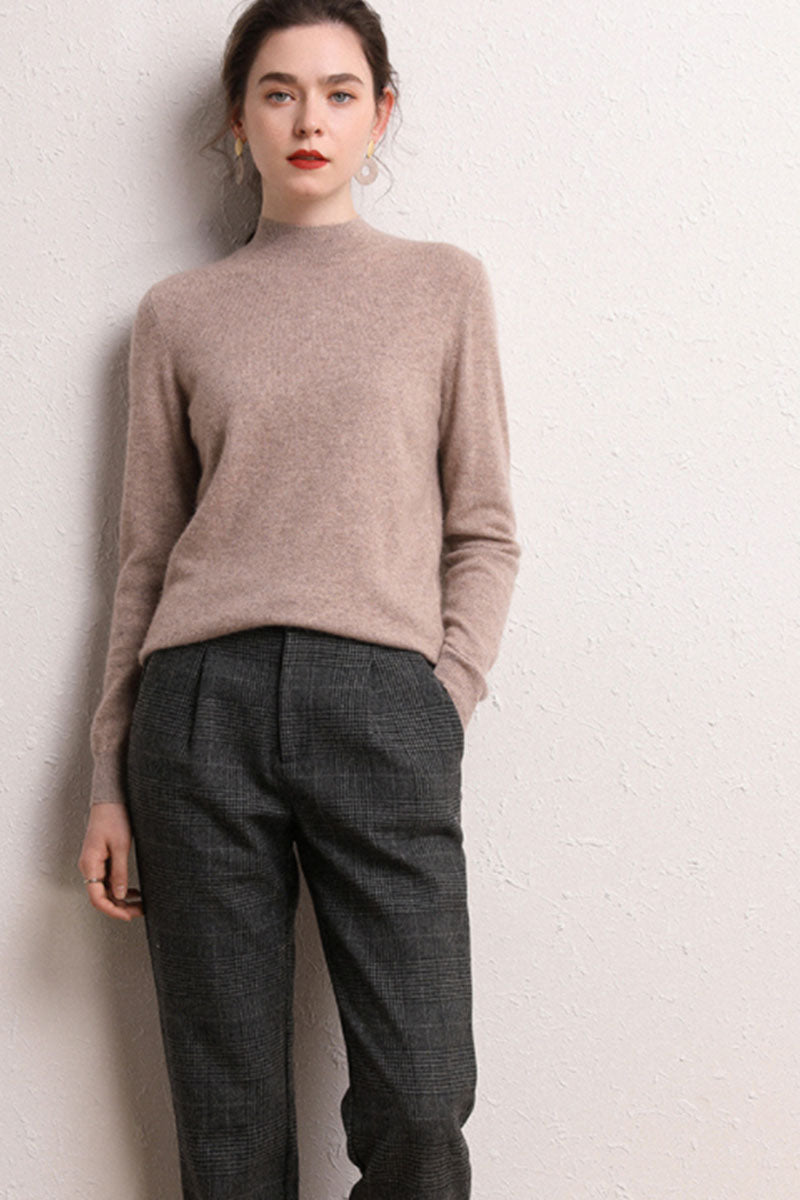 Elena® | Knitted sweater made of solid wool