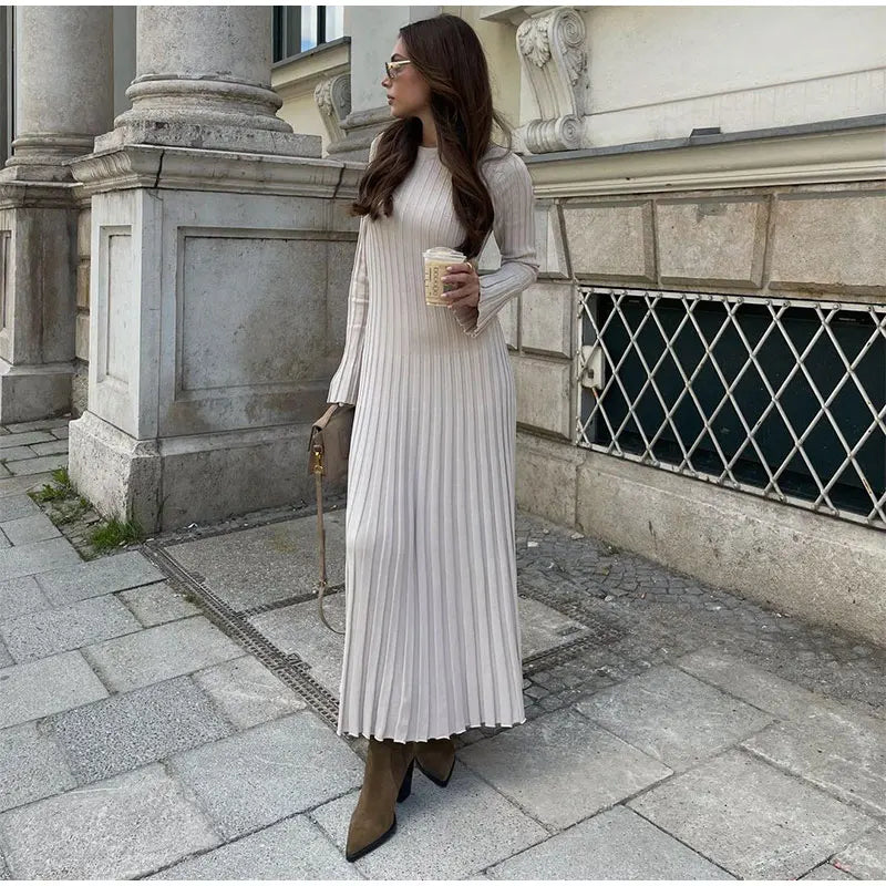 Brisa® | Elegant knitted maxi dress