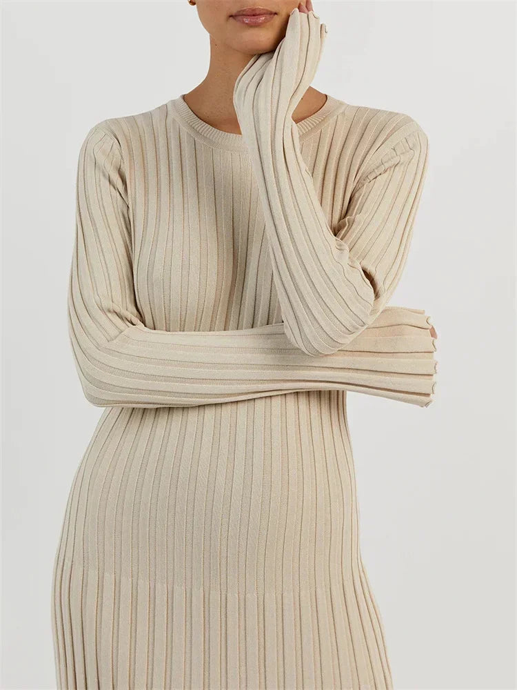 Diana® | Knitted dress with lacing