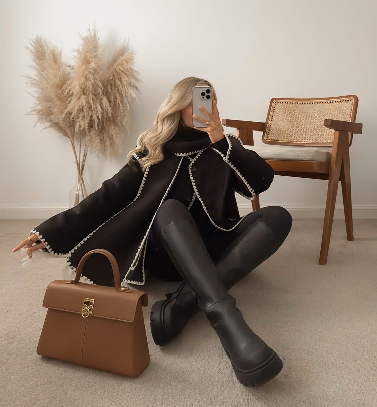 Cecilia® | Stylish, comfortable coat with a zigzag shawl collar